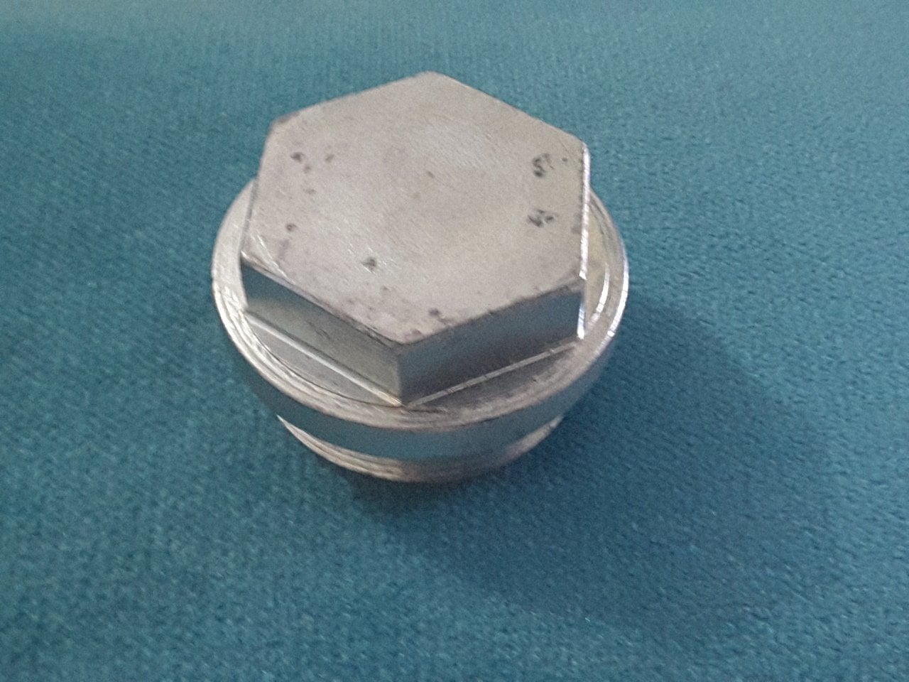 5365-12-186-4702	PLUG,MACHINE THREAD	  8739970230