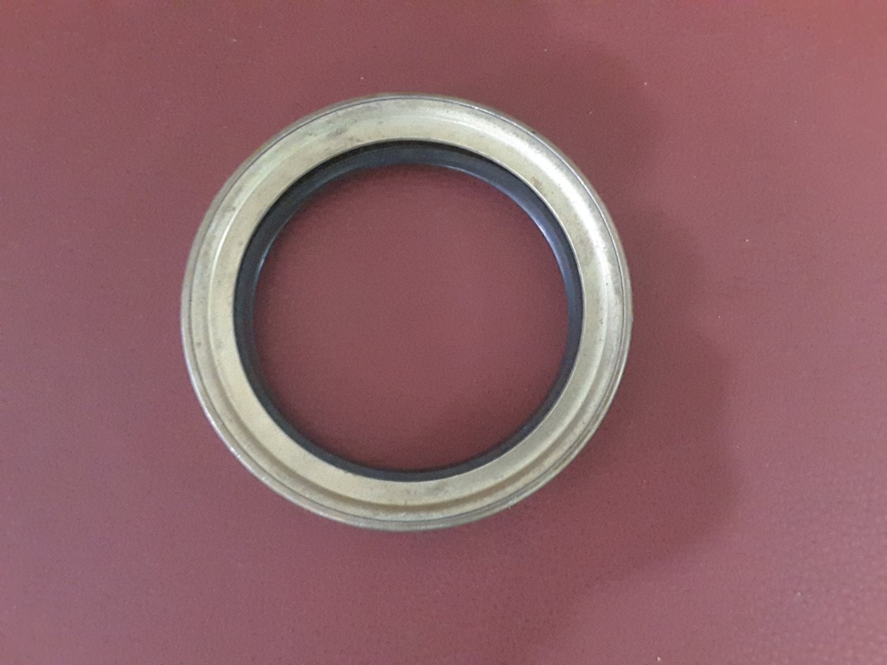 SEAL, PLAIN ENCASED / 5330-00-134-1051