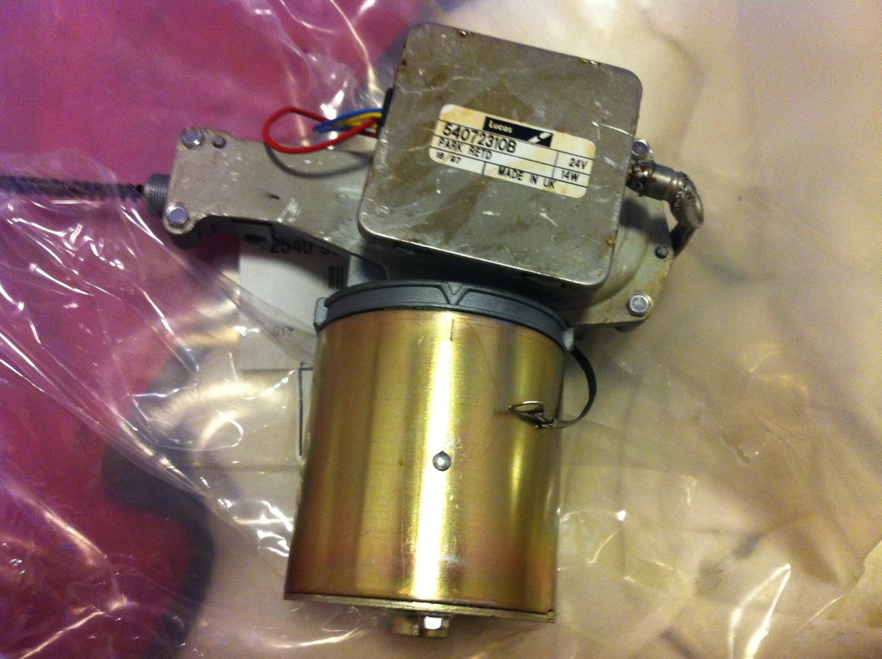 WIPER MOTOR ASSY.