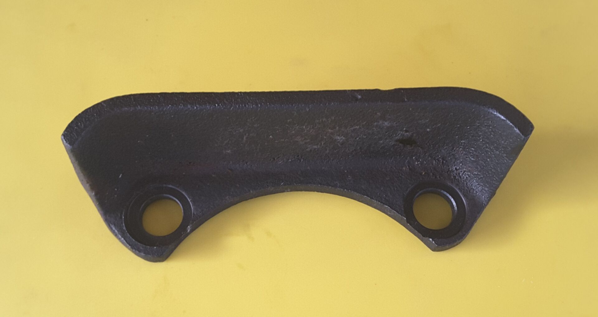 2530-01-068-4044	GUARD,ROADWHEEL ARM	11669359    4187221