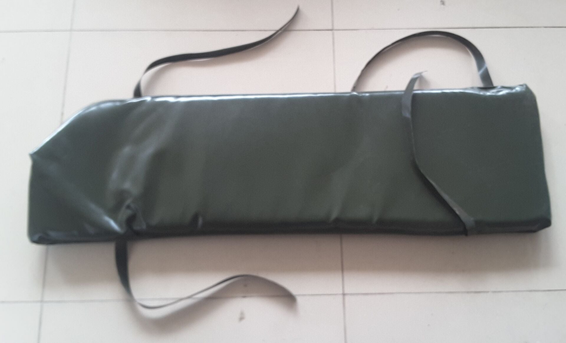 2540-00-831-6947	CUSHION,SEAT         10866261