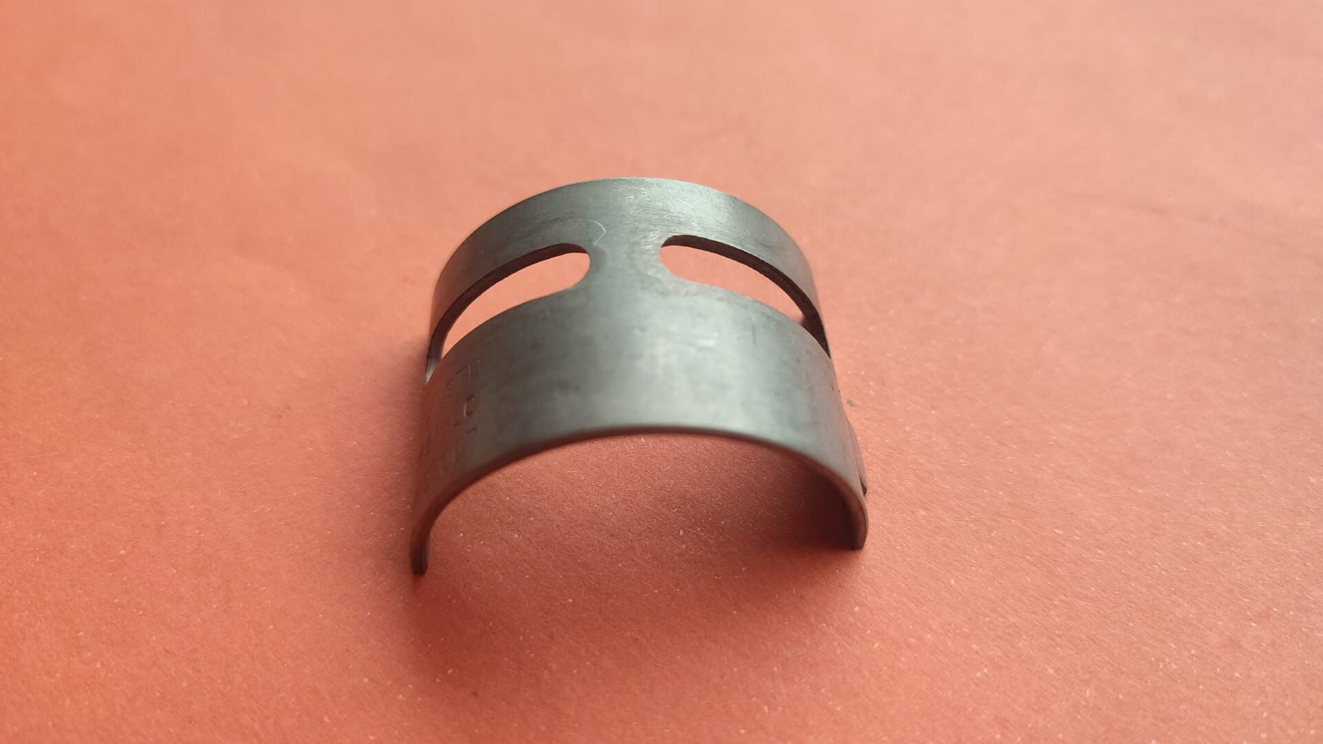 3120-00-275-1610	BEARING HALF,SLEEVE	11668067    74276