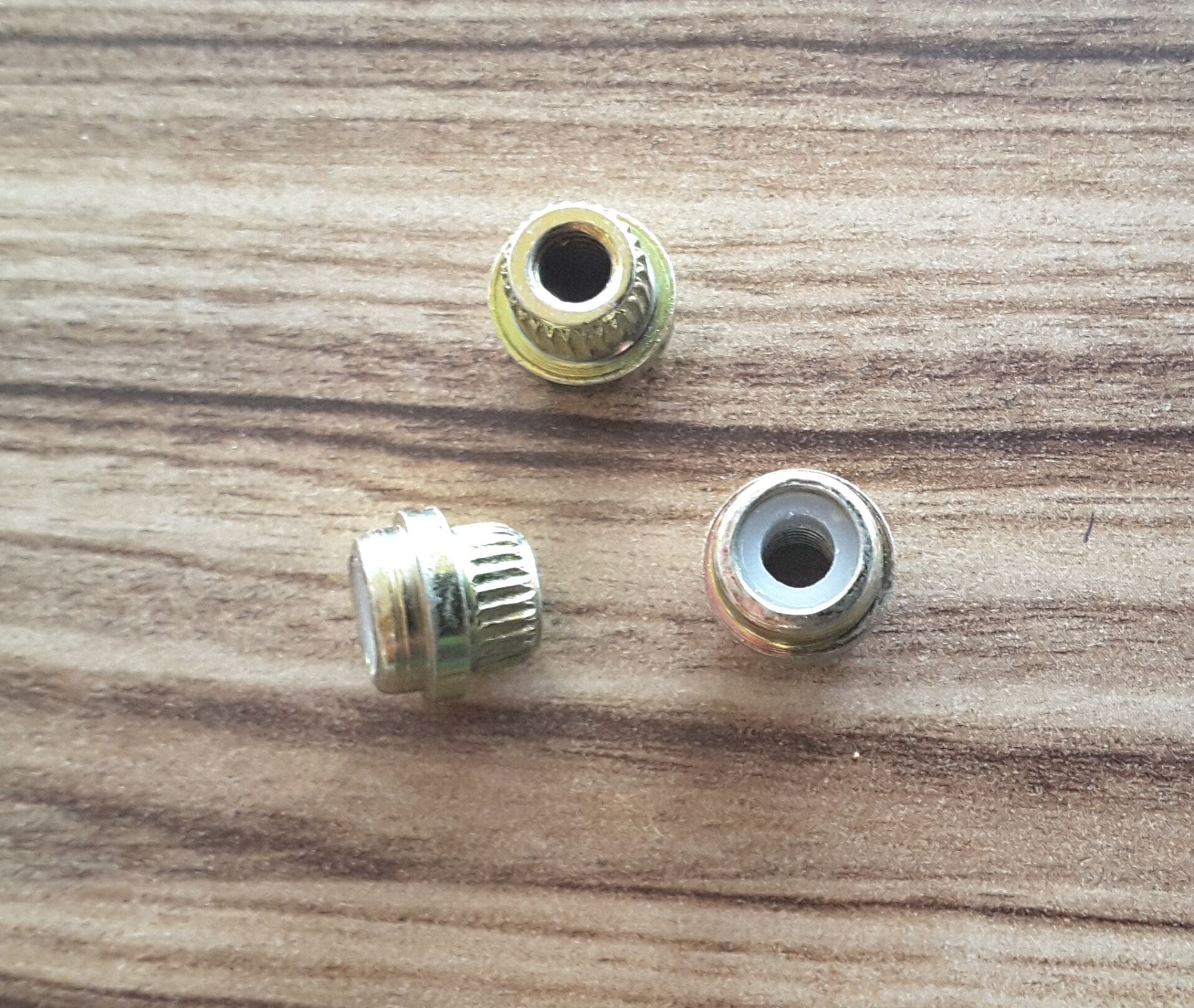 5310-00-638-8146	NUT,SELF-LOCKING,SPLINE	10393773-010  22ND12-02