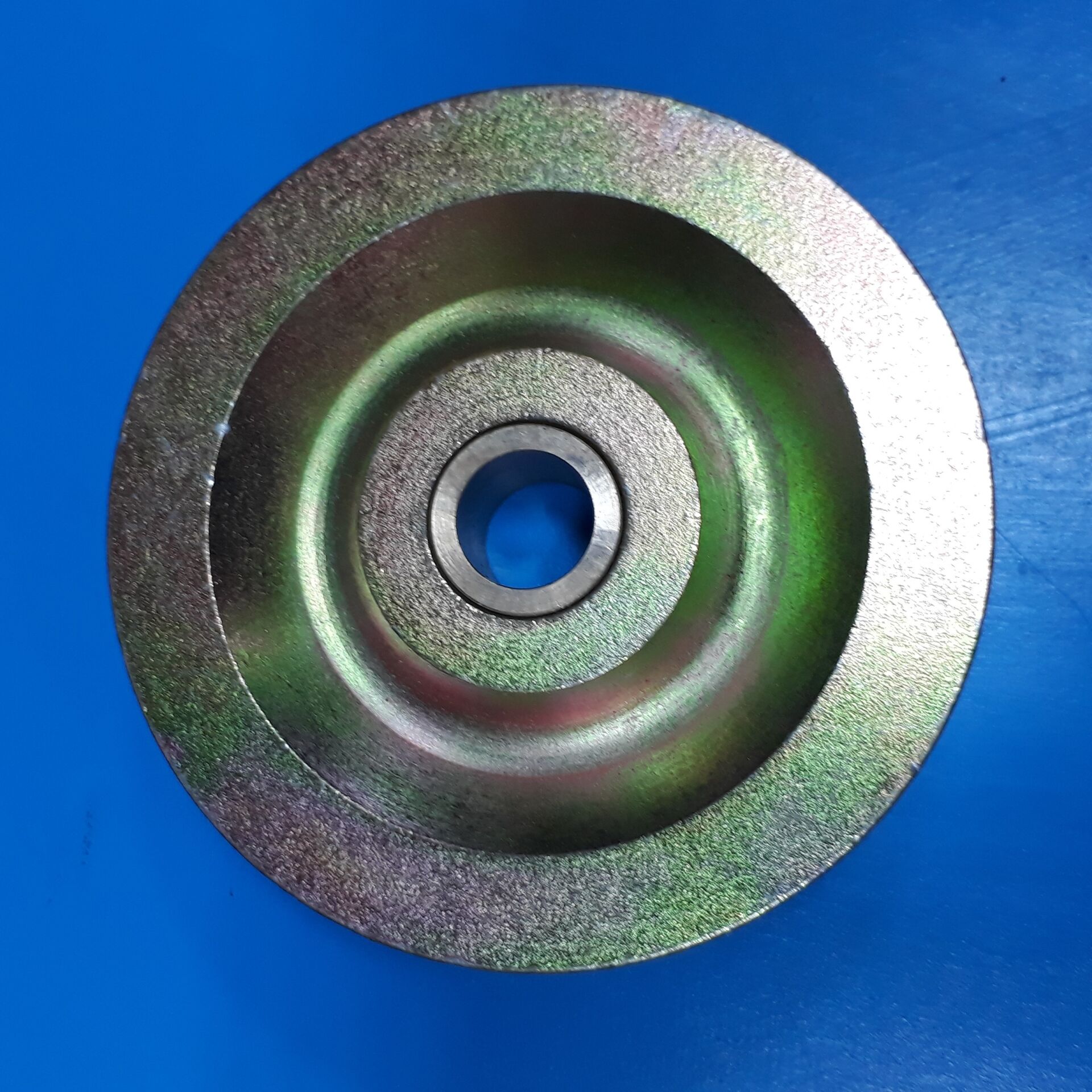 3020-00-679-9189	PULLEY,GROOVE	8756915    1064415