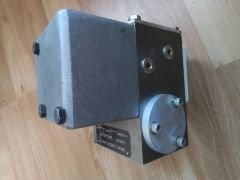 VALVE,LINEAR