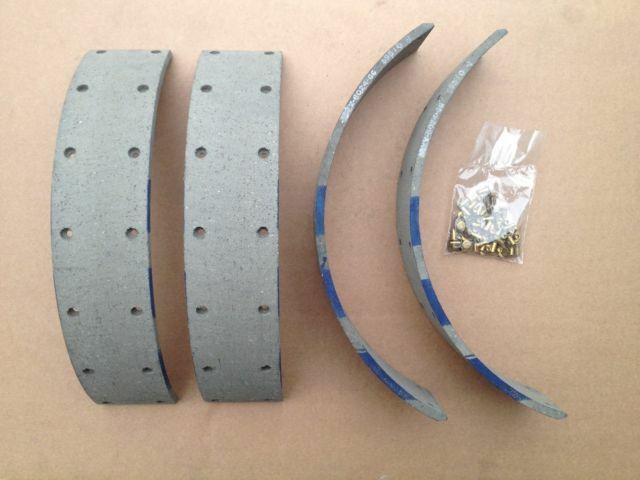 BRAKE LINING KIT