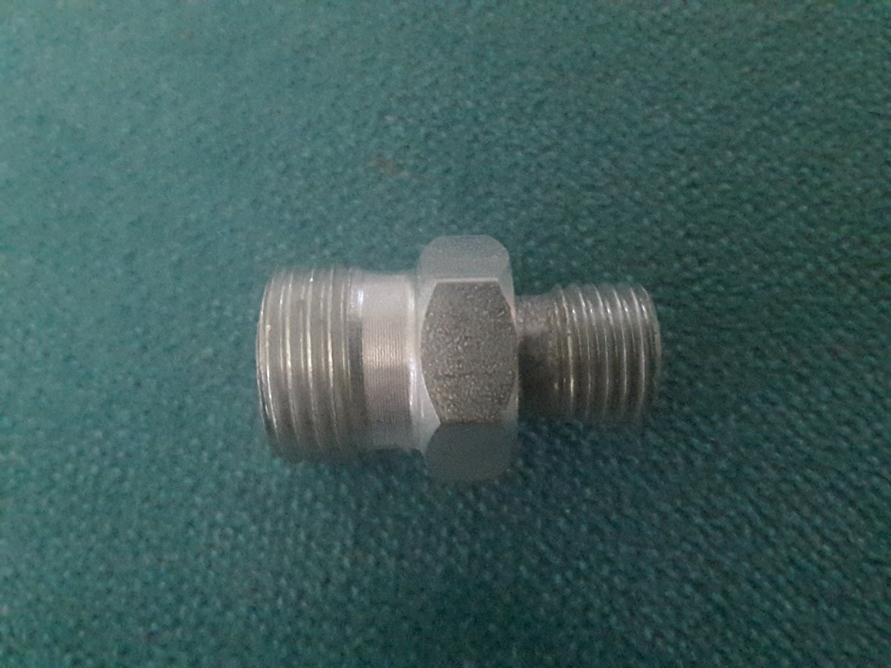 ADAPTER, STRAIGHT / 4730-00-775-5728