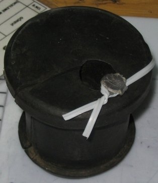 GROMMET