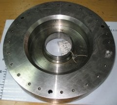 BRAKE DRUM / 2530-00-658-4086