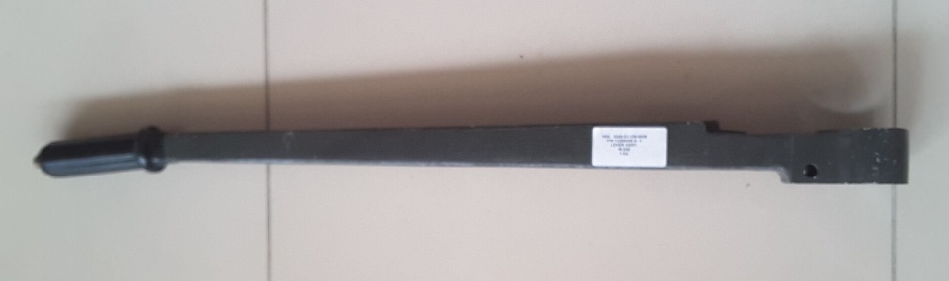 5340-01-128-9529      LEVER,MANUAL CONTROL,LEFT HAND      12269206-1