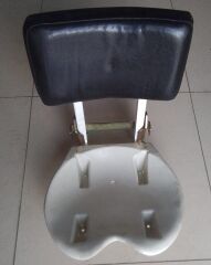 2540-00-933-1092	  SEAT ASSEMBLY,RADIO OPERATOR'S	10865725