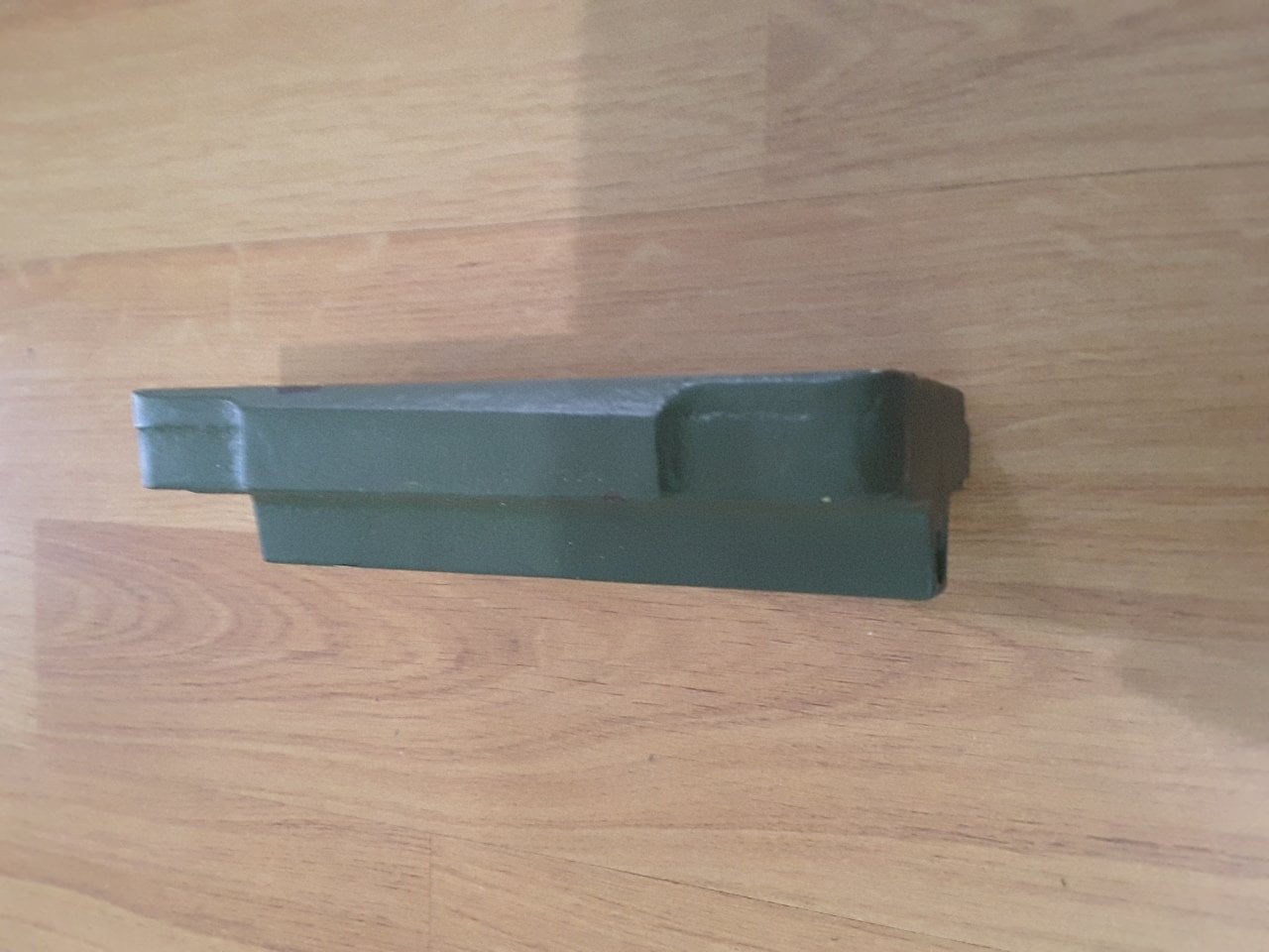 2590-00-057-1646	SHIELD,PERISCOPE	8668636