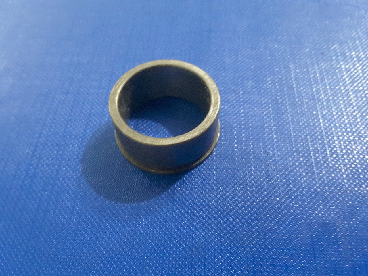 3120-00-449-2258    BUSHING,SLEEVE     DS-920550