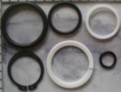 2520-01-042-9135    PARTS KIT,HYDRAULIC TRANSMISSION    5705024   5702986