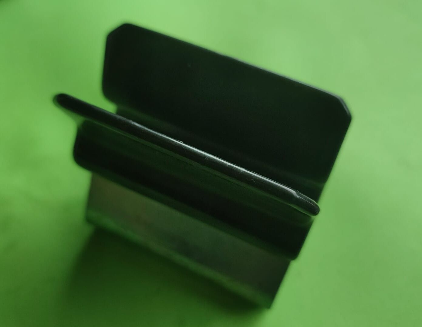 2590-00-781-8565	BRACKET,RIFLE,STOWAGE	11597872