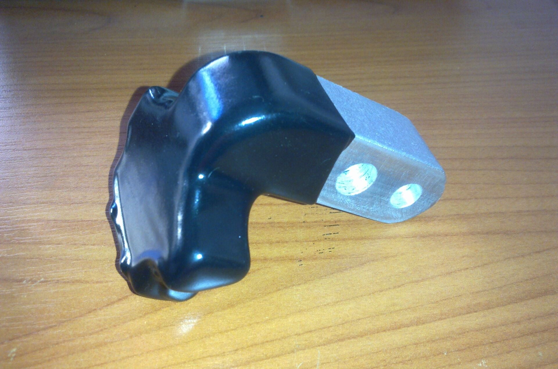 2590-00-869-0420  	LOCK,TRAVEL,MACHINE GUN	  10917739