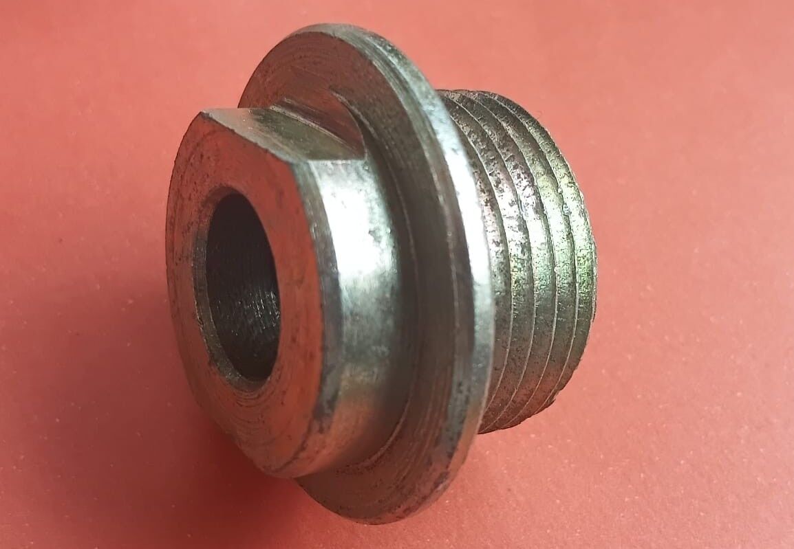 4730-00-213-6746       PLUG,MACHINE     11659770