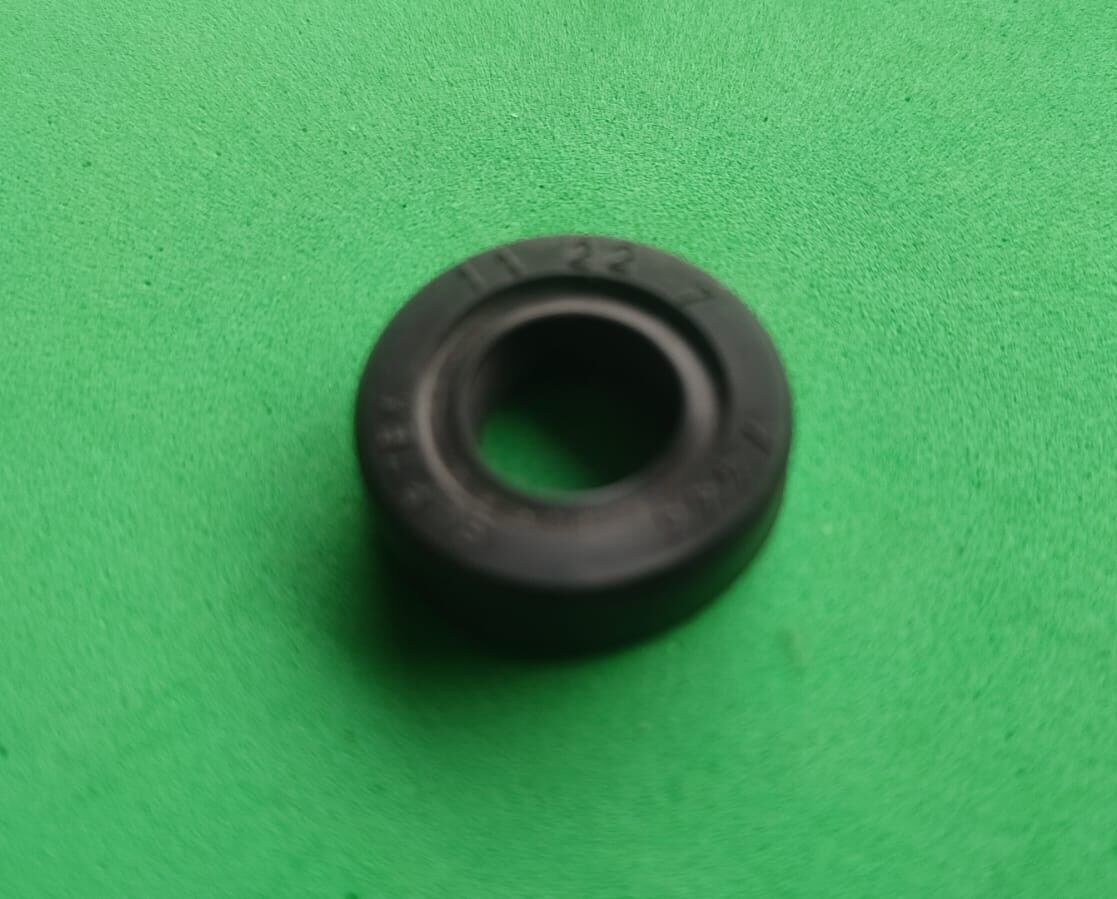 SE1034    SEAL,PLAIN ENCASED      5330-00-470-6695