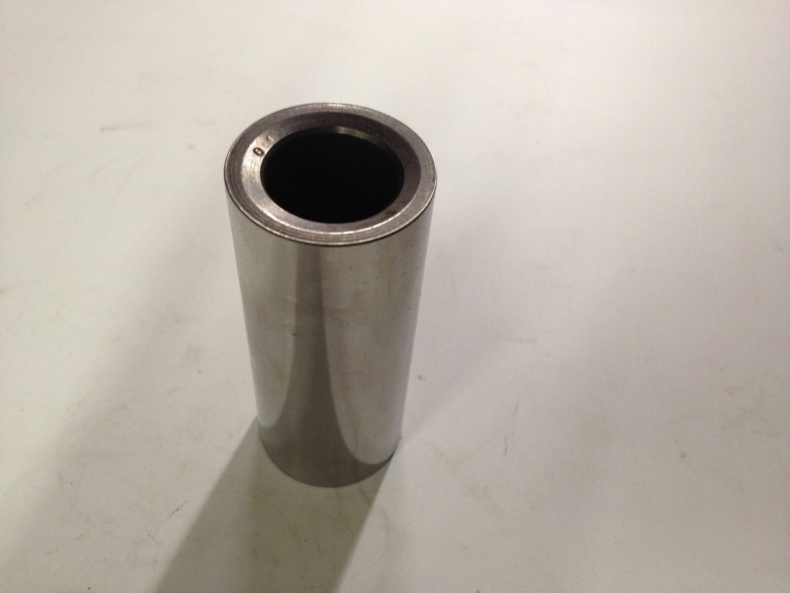 2815-00-467-3407    PIN,PISTON     11683935