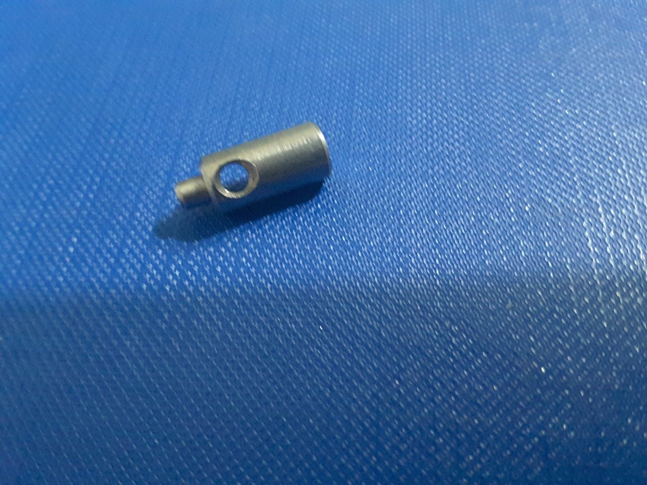 PUSH BUTTON