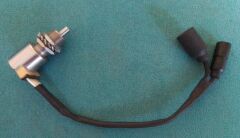 5930-01-043-7376   SWITCH,SENSITIVE   4189493-1