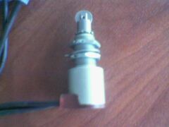 5930-01-056-8513   SWITCH,SENSITIVE    4189493-2