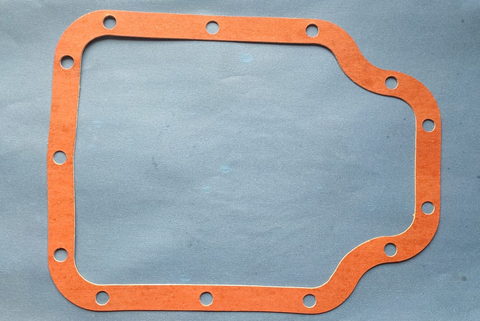 5330-00-679-9253  	GASKET     	8756611