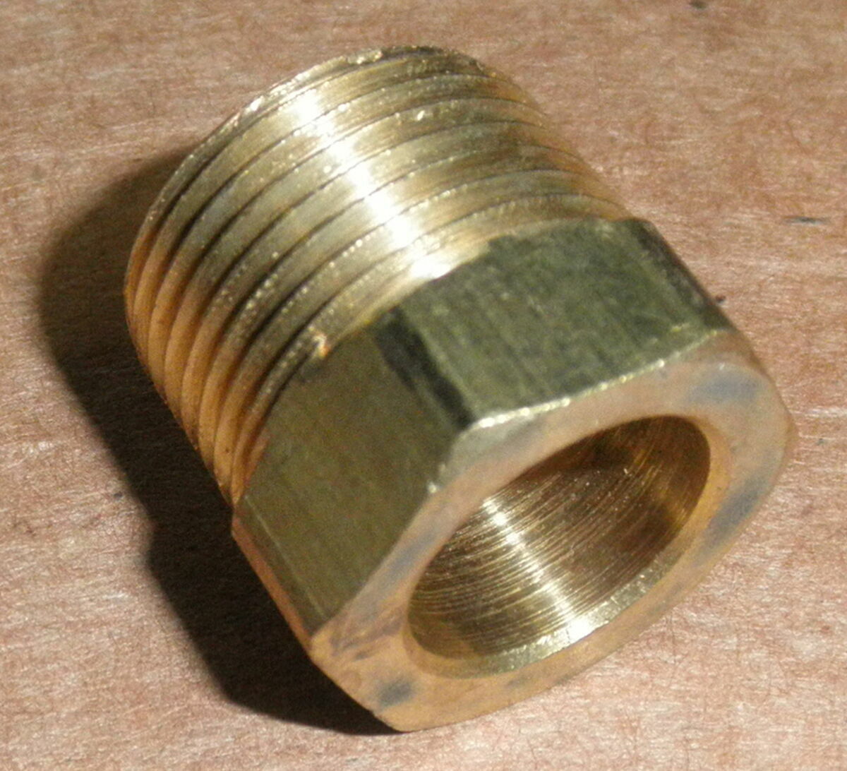 INVERTED NUT