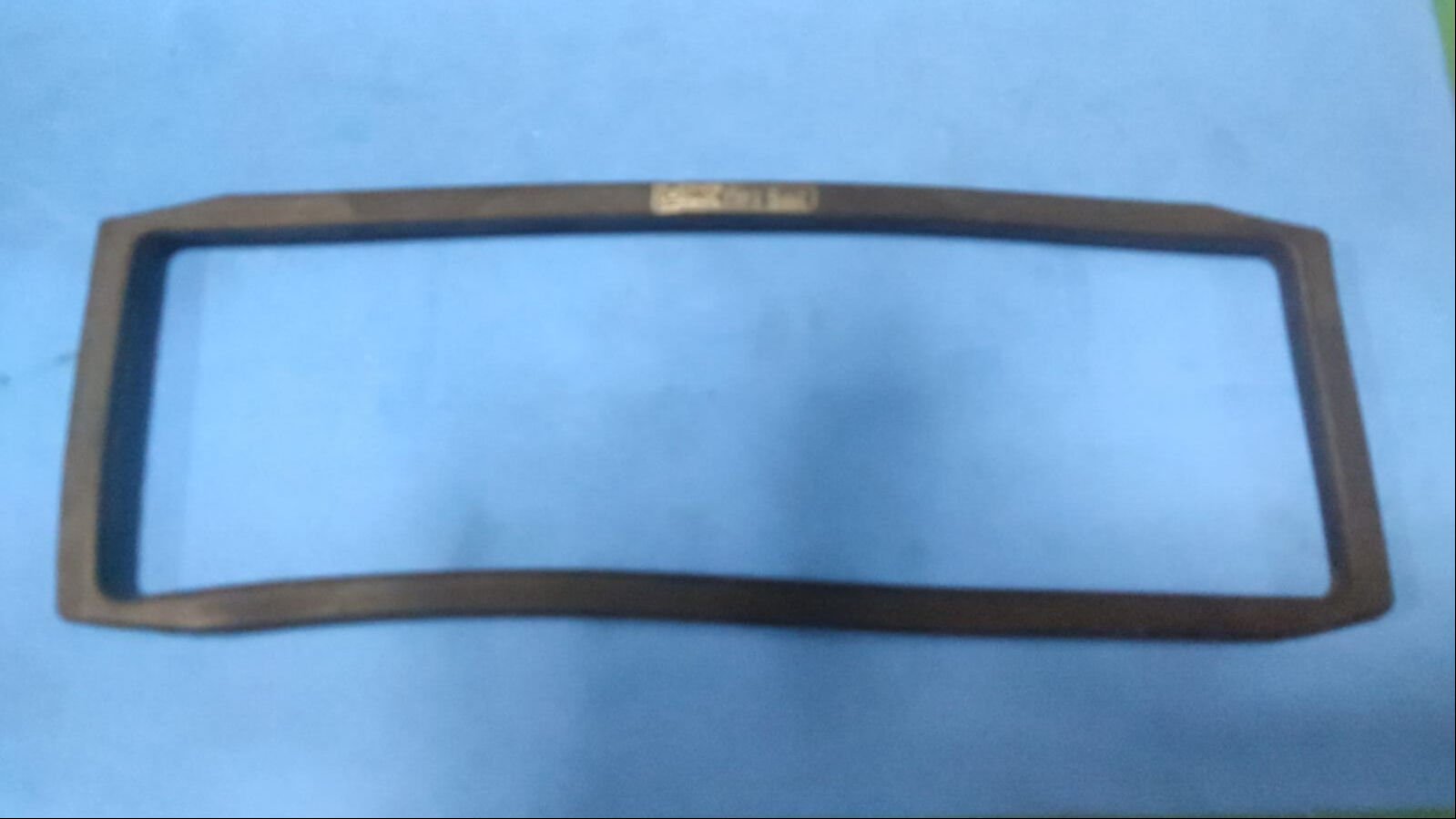 5330-00-986-8709	SEAL,NONMETALLIC STRIP	10917616