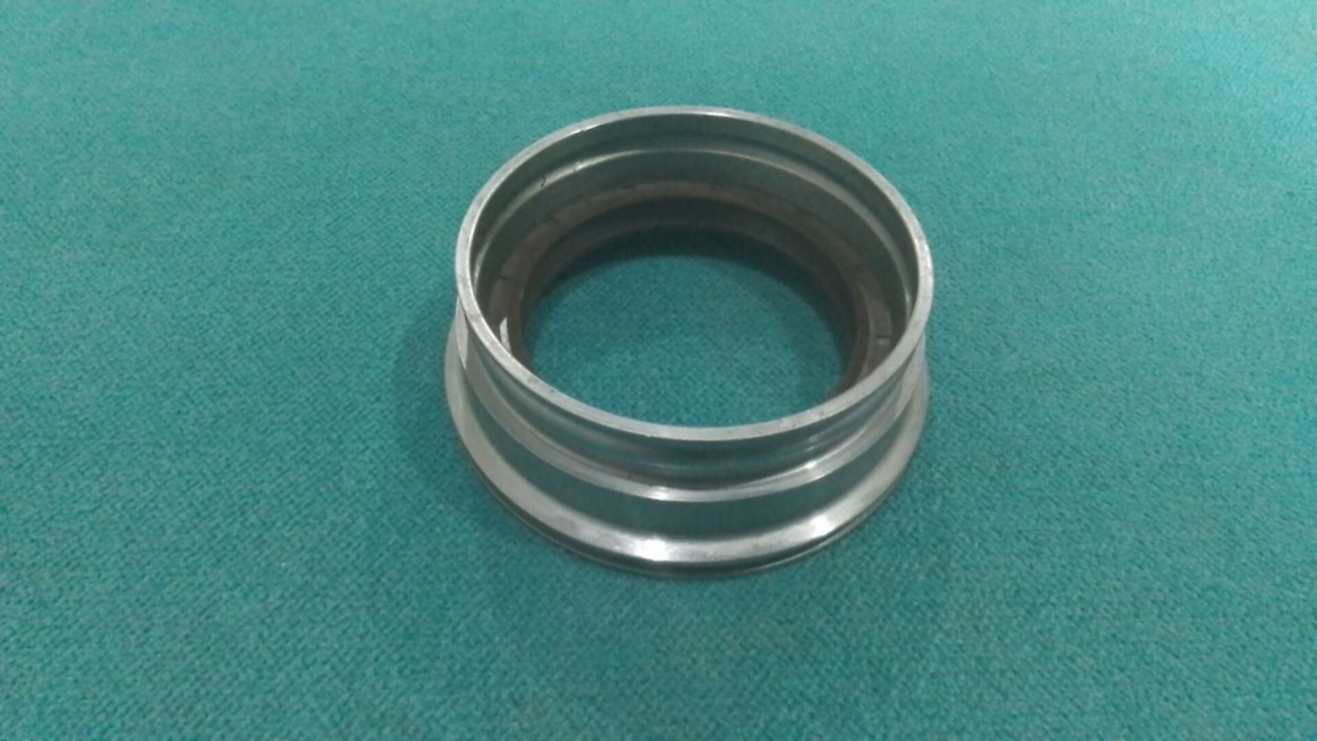 900626      SEAL AND JOINT ASSEMBLY