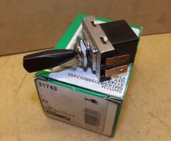 5930-99-805-3465    SWITCH    271450200337