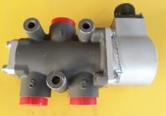 4810-00-736-0242   VALVE,SOLENOID   10900446