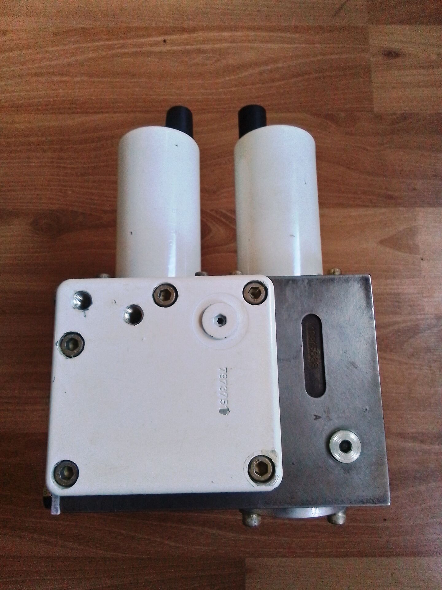 VALVE,LINEAR