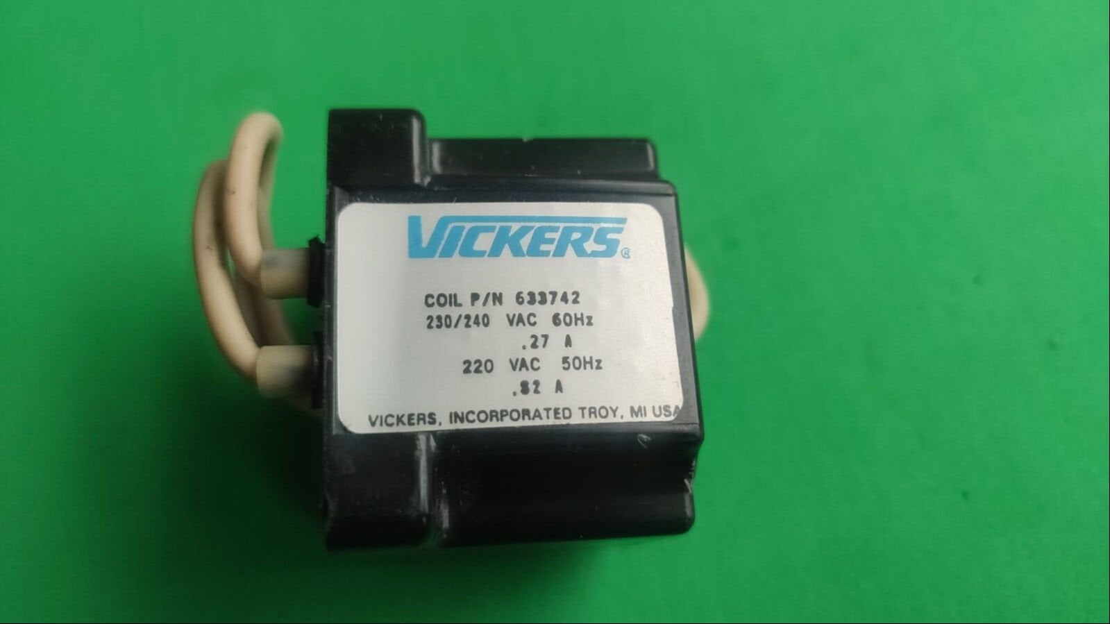 VICKERS SOLENOID COIL  633742  220/230/240VAC  50/60Hz