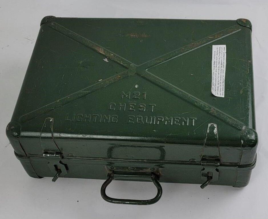 1240-00-654-5472	CASE,OPTICAL INSTRUMENT	6545472