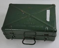 1240-00-654-5472	CASE,OPTICAL INSTRUMENT	6545472