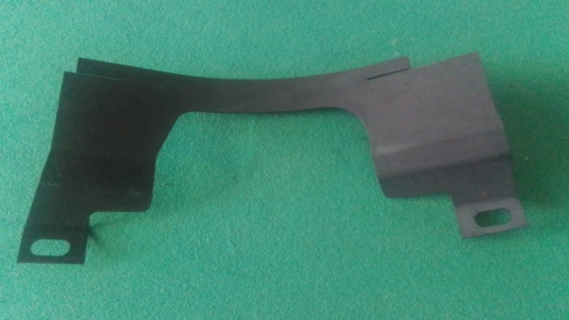 1025-00-318-7598	GUARD,SLIP RING	10916000