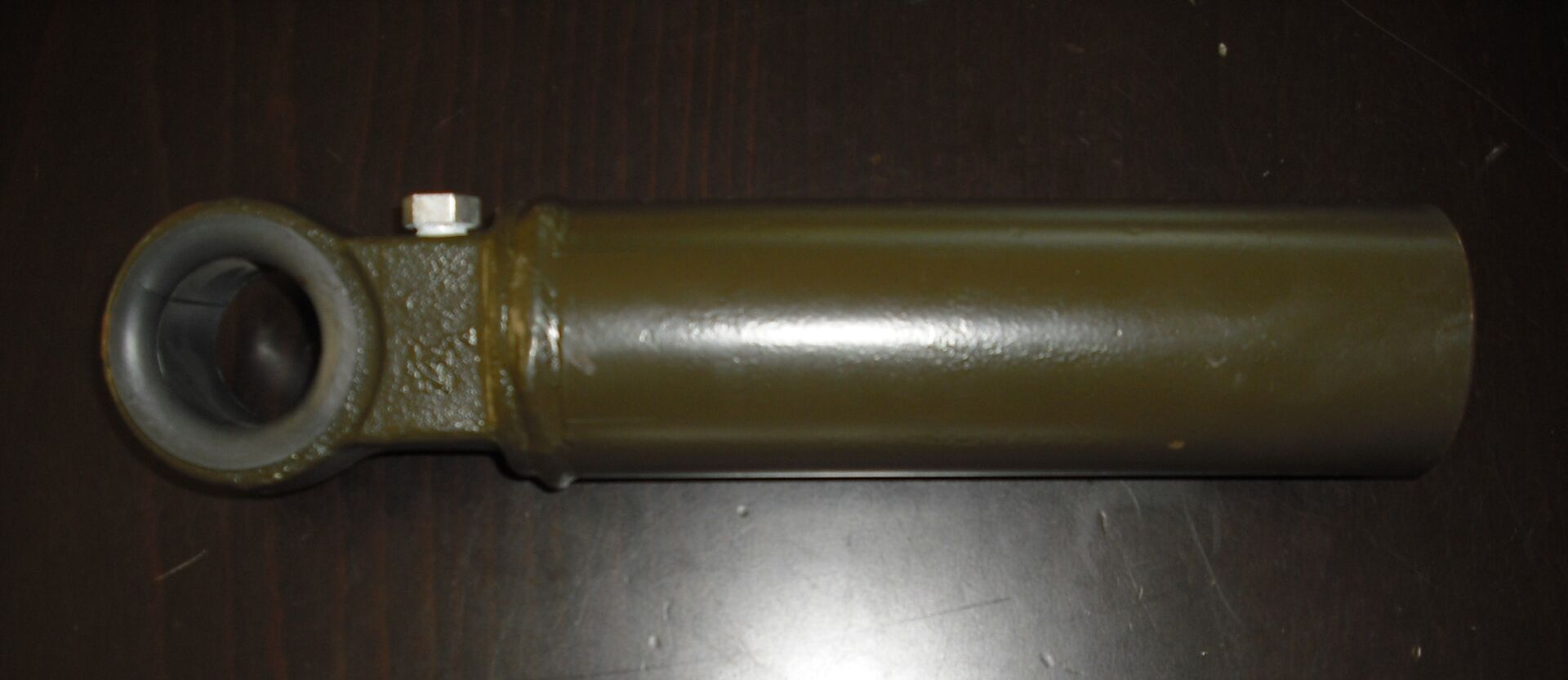 2530-00-134-8966	HOUSING,TRACK ADJUSTER	11660969