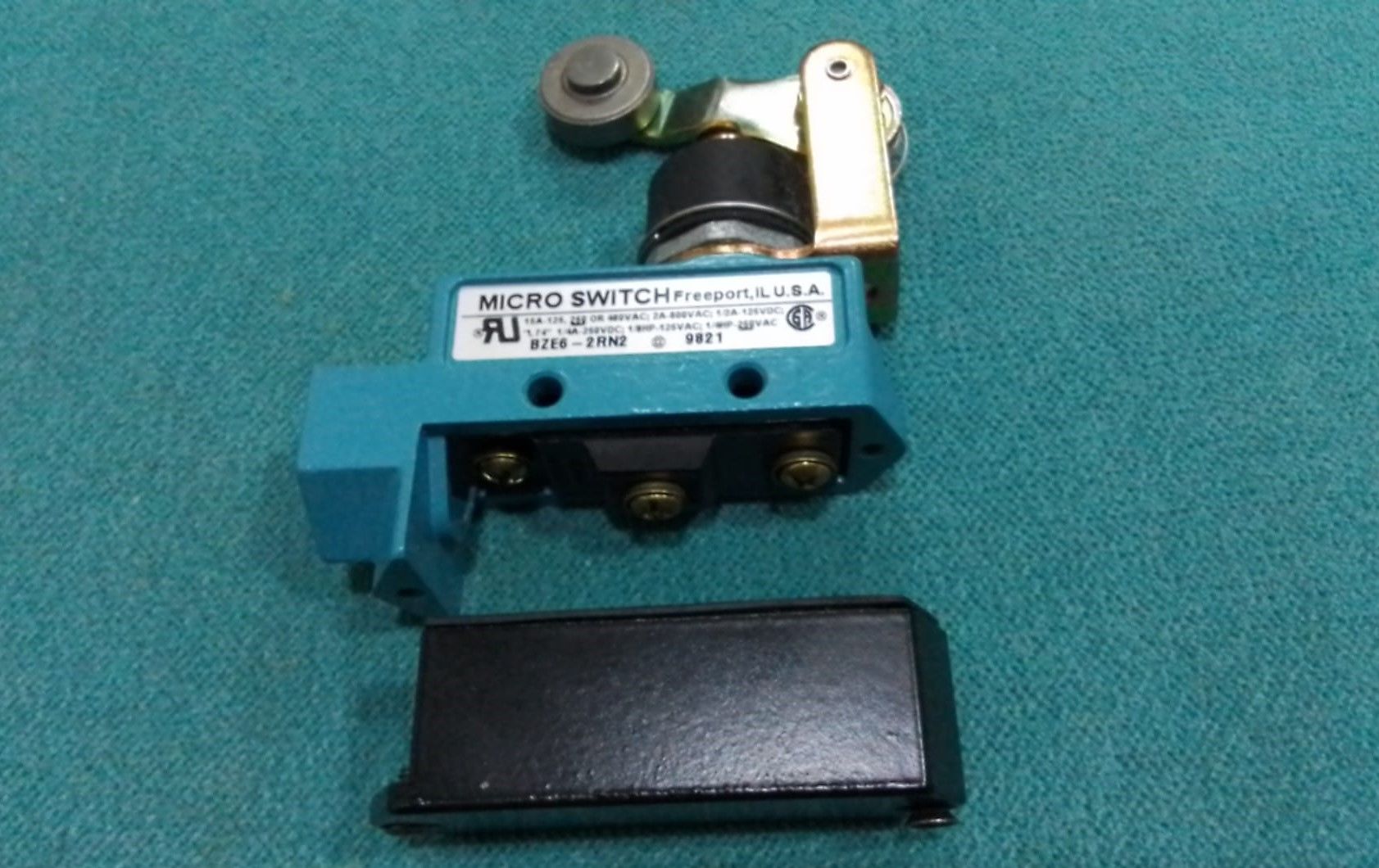 BZE6-2RN2 HONEYWELL LIMIT SWITCH