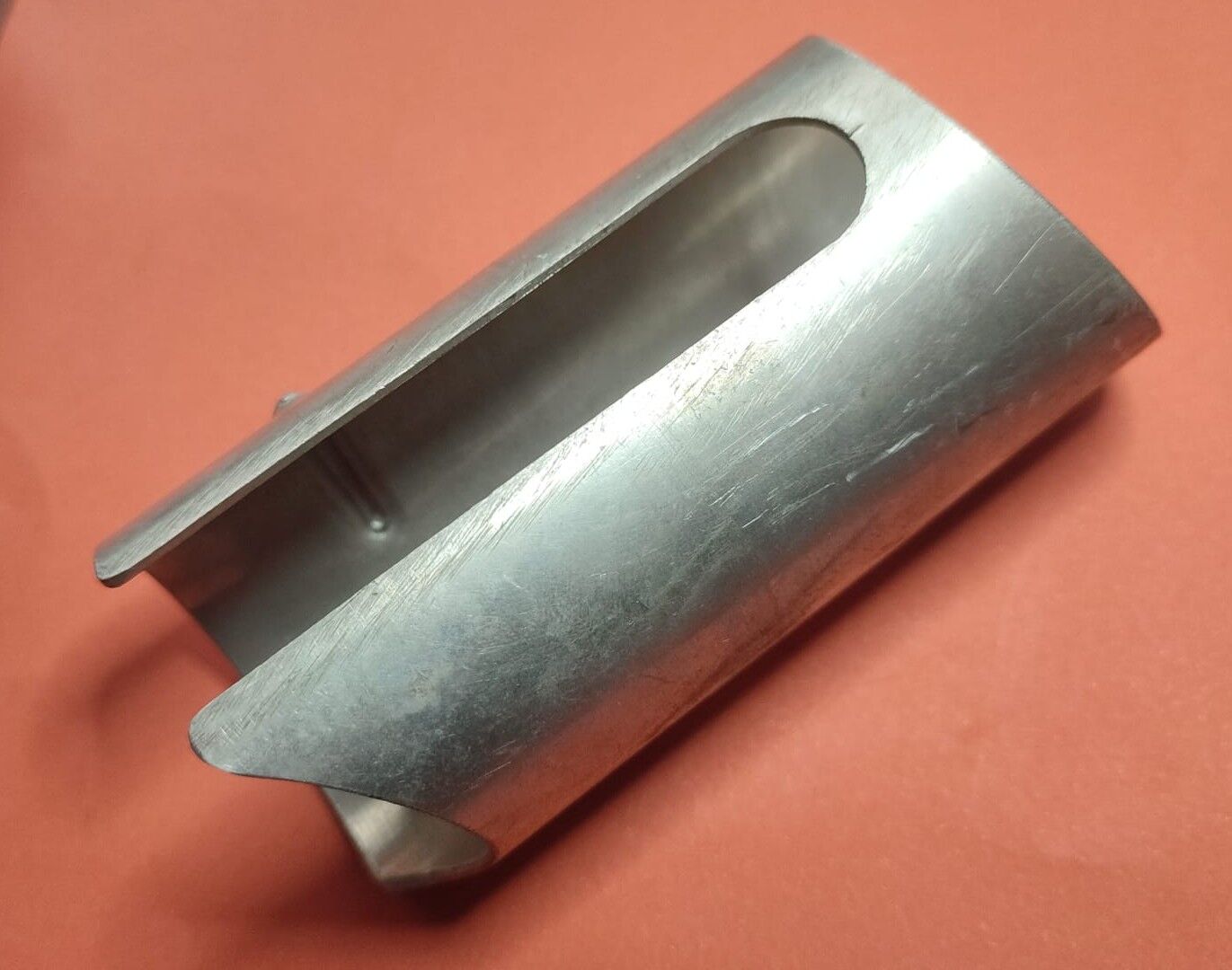 6230-00-126-2555	  HOLDER,LIGHT	  10865714