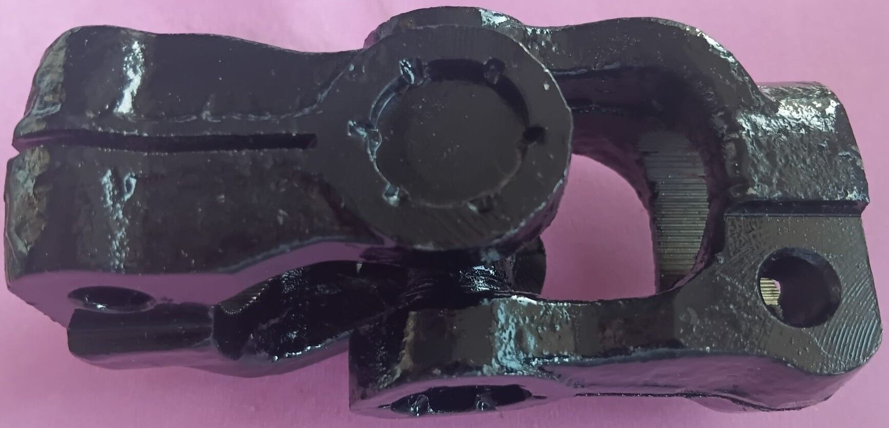 2530-99-798-2670	UNIVERSAL JOINT     271451023558