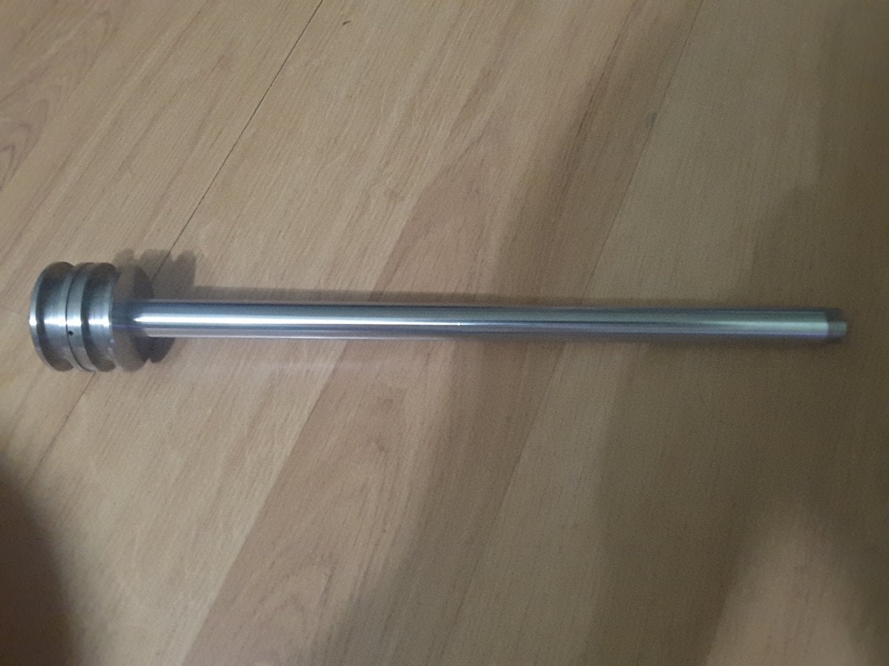 2590-01-043-5130       PISTON ROD      SP32586