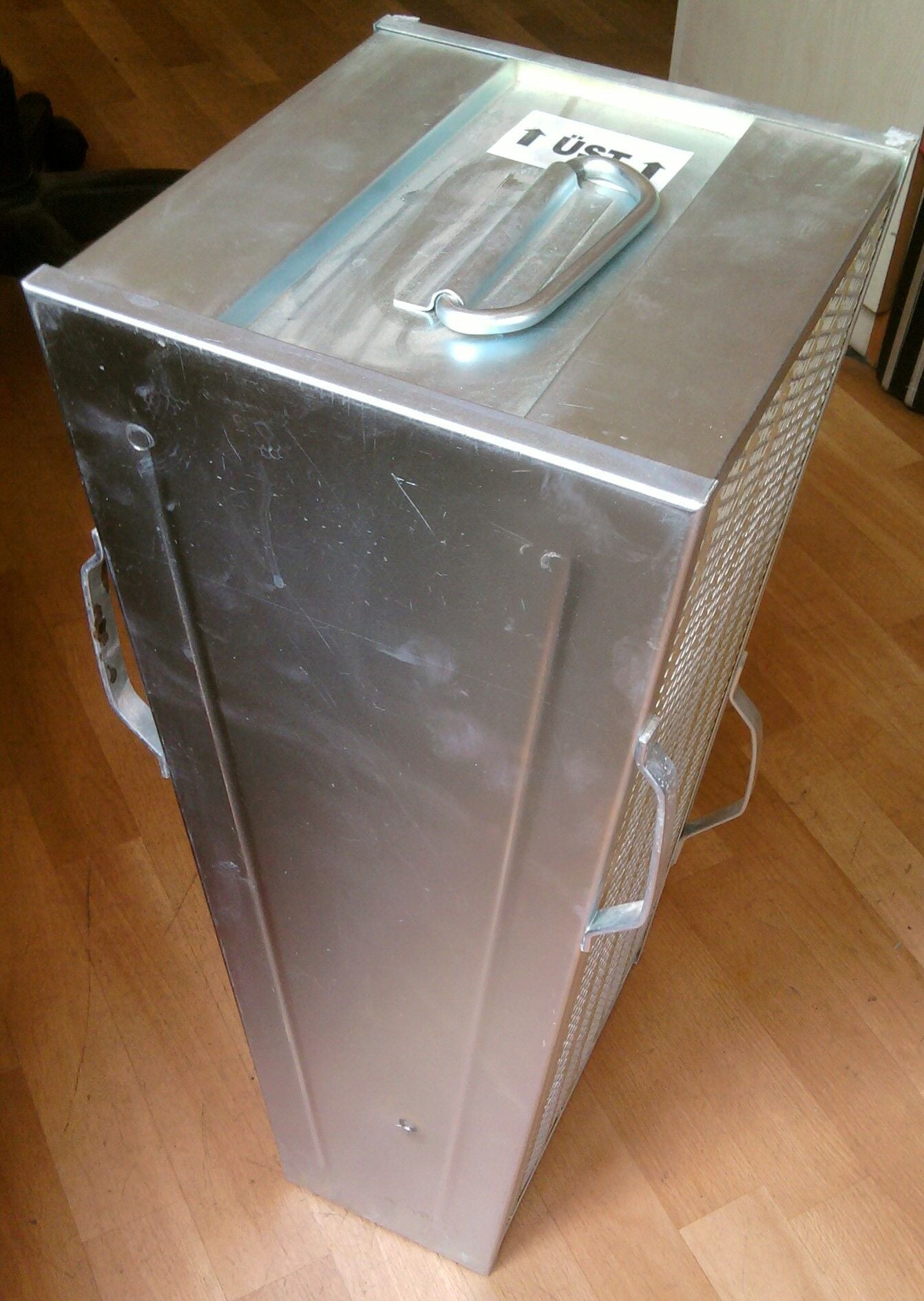 2940-01-205-6038   FILTER ELEMENT,INTAKE AIR CLEANER     12349505