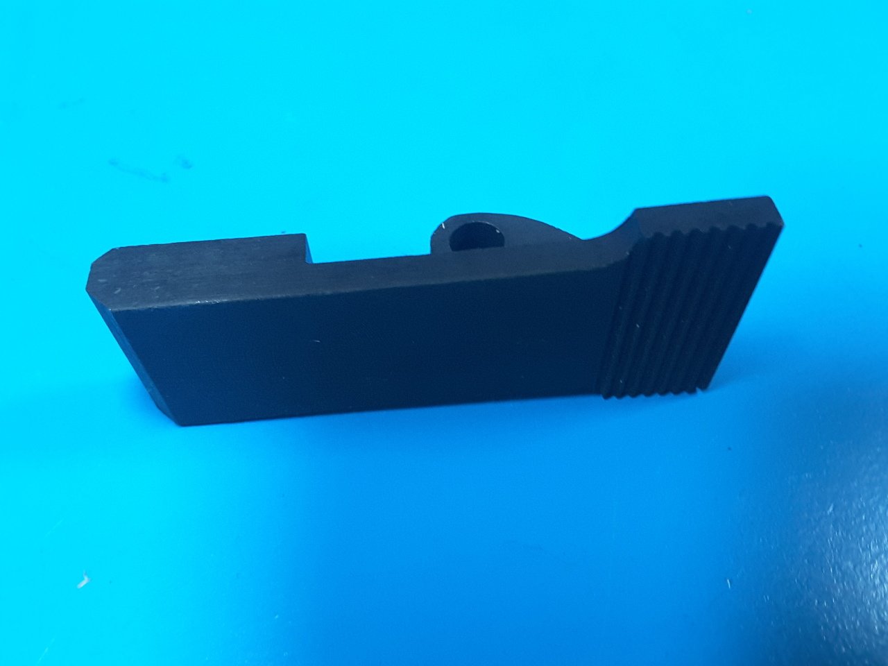 2510-01-044-1158       LEVER, LOCK, TRIGGER       4179985