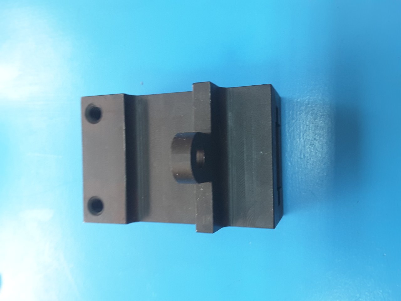 1005-01-045-9453      HOUSING, TRIGGER      4179986