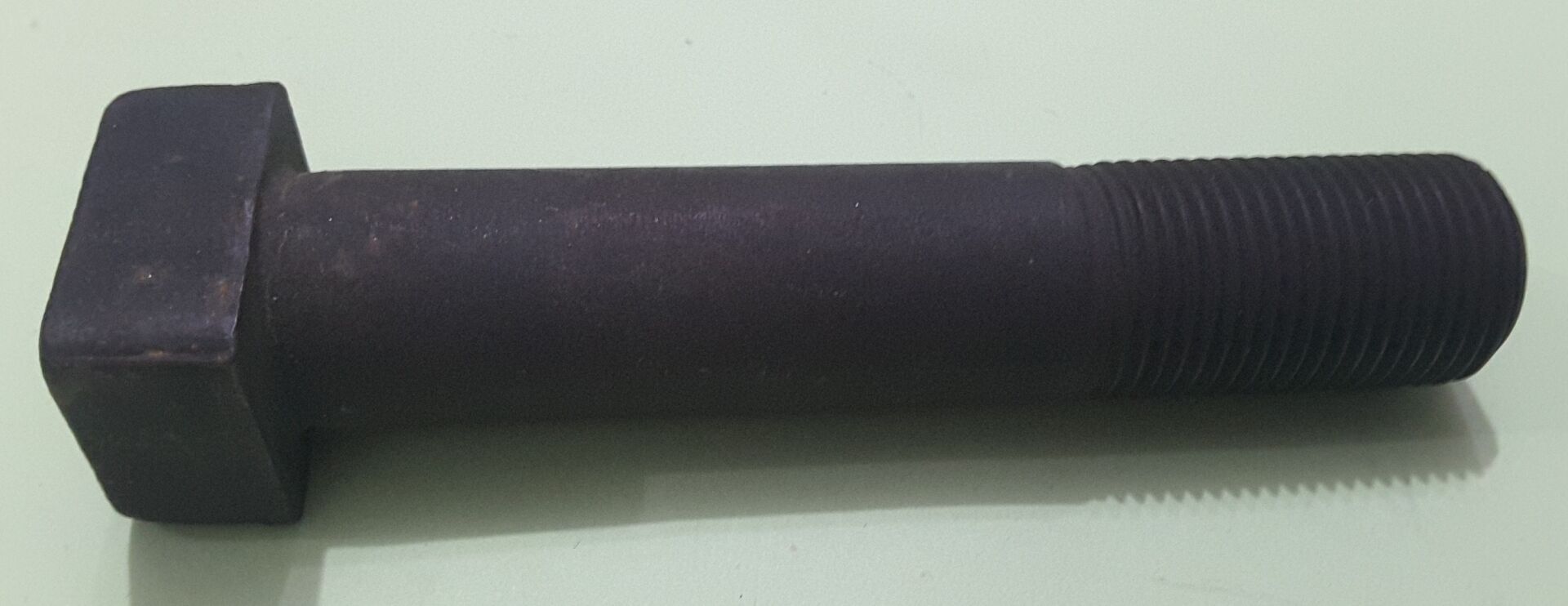 5306-00-706-9543	    BOLT,TEE HEAD	7069543