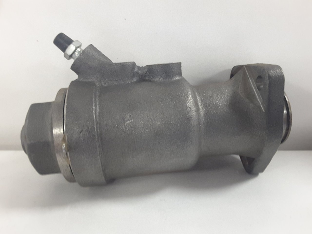CYLINDER ASSEMBLY