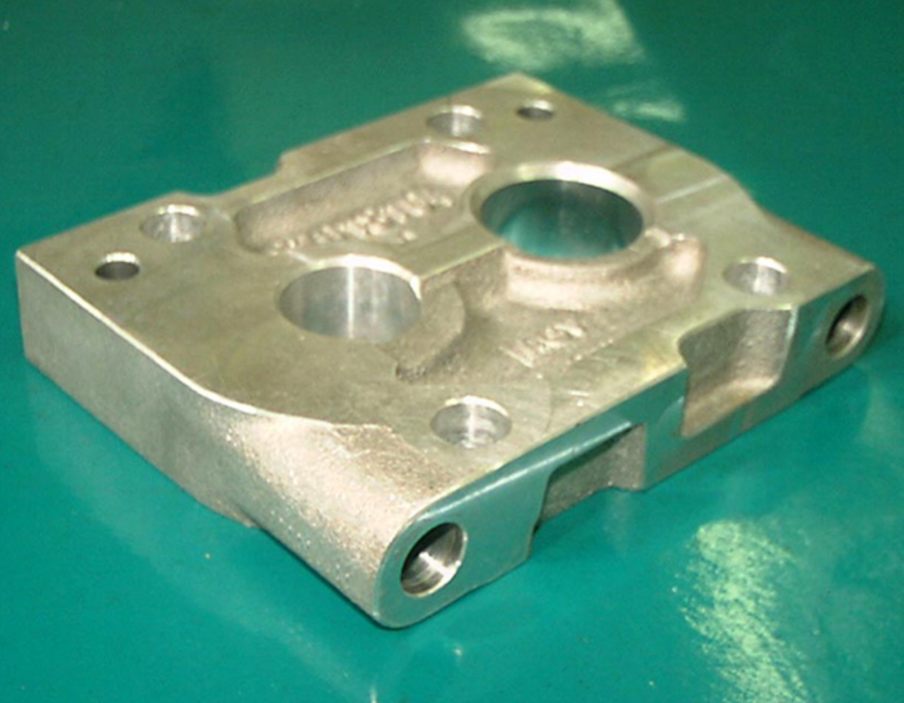 COVER, CRANKCASE / 2815-12-186-3864