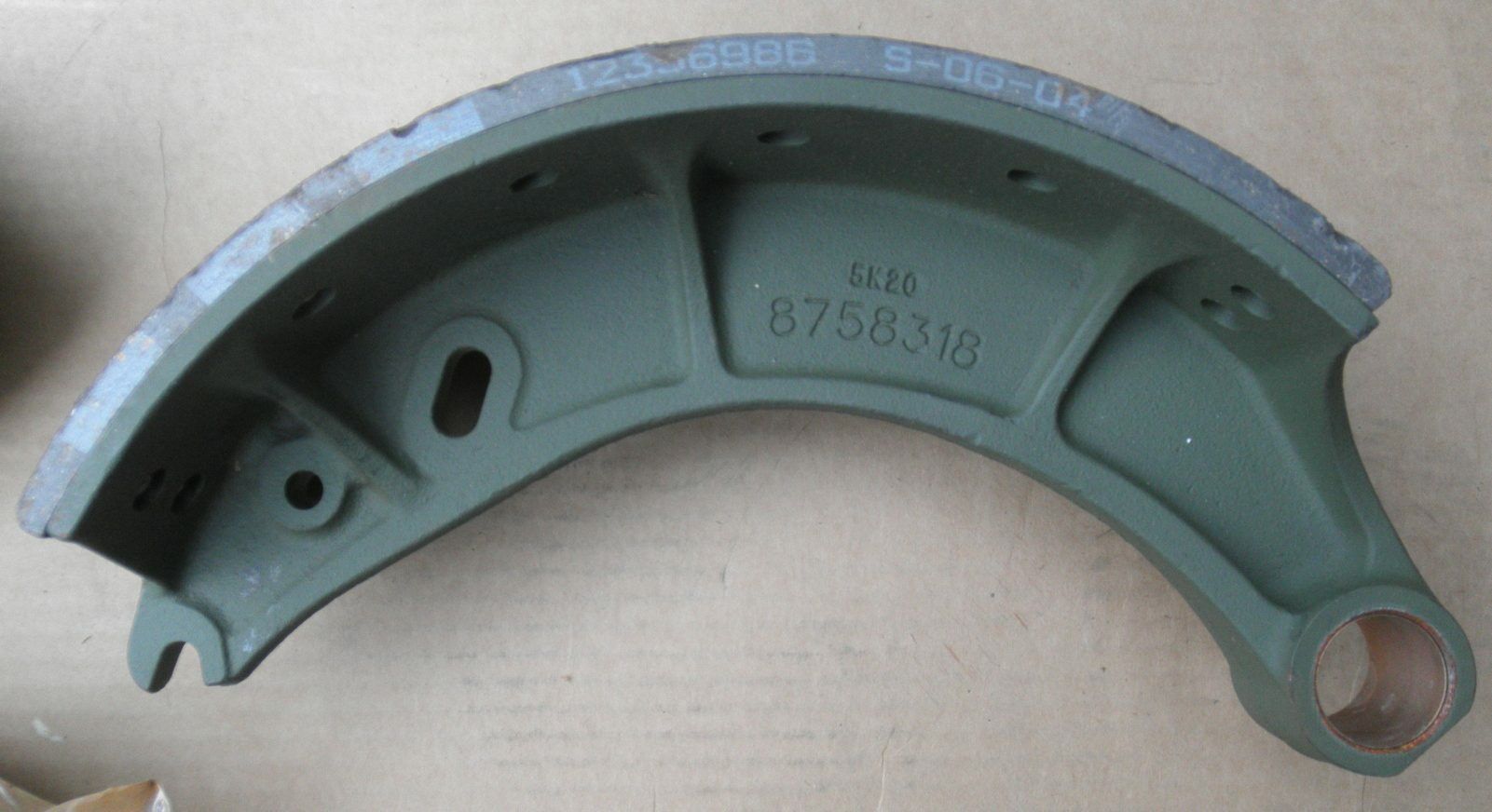 BRAKE SHOE