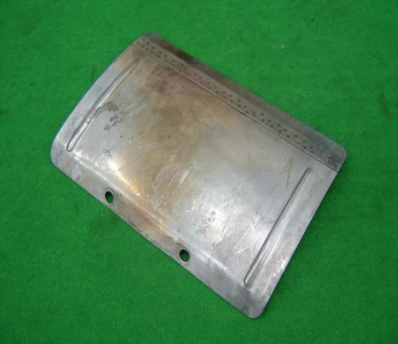 SHIELD PLATE / 2990-12-188-3389